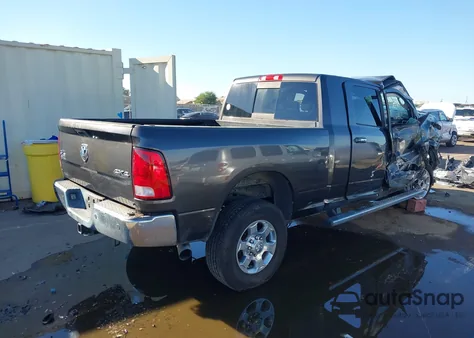 2016 Ram 2500 Big Horn z USA, uszkodzony, nr VIN 3C6UR5ML8GG187056